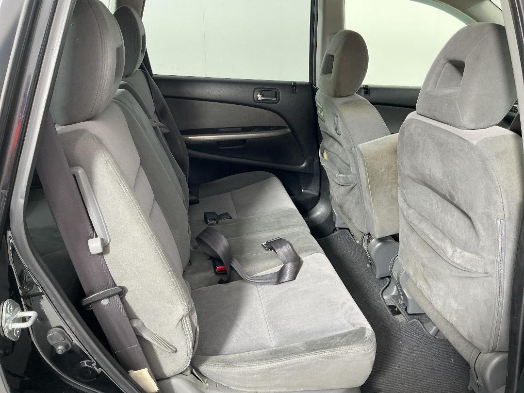 Photo '20' of Honda Stream Photo '20' of Honda Stream