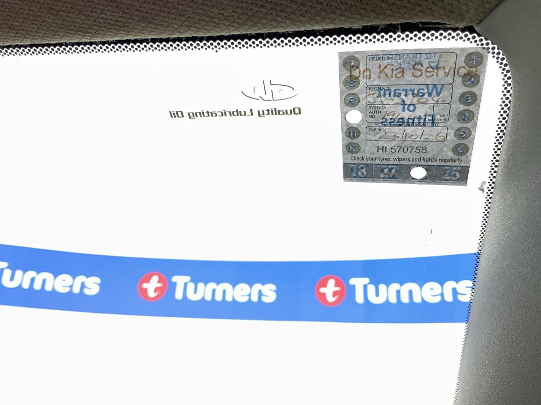 Photo '25' of Honda Stream Photo '25' of Honda Stream