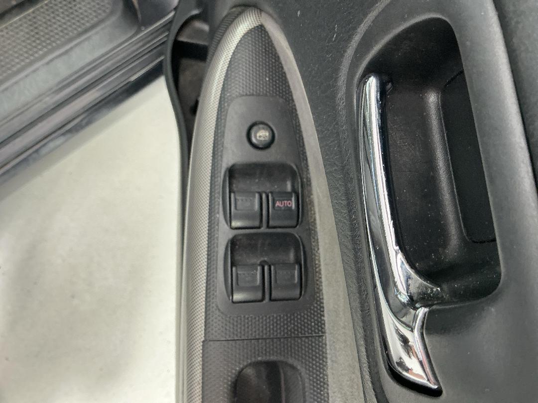 Photo '24' of Honda Stream Photo '24' of Honda Stream