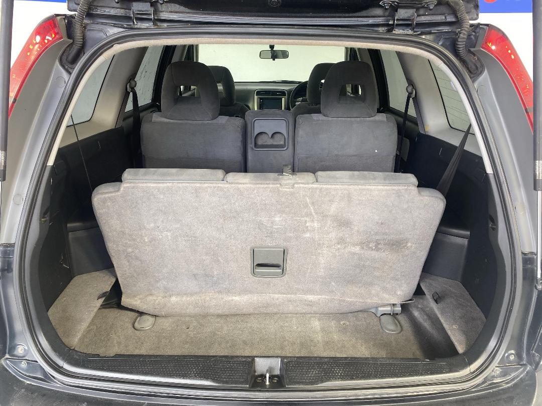 Photo '14' of Honda Stream Photo '14' of Honda Stream