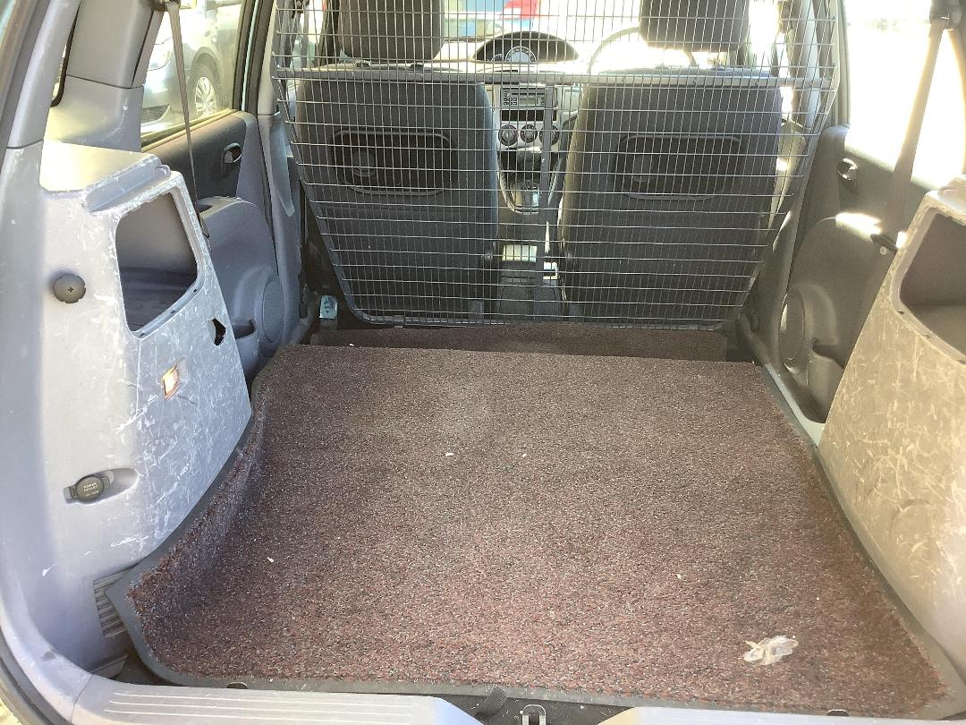 Photo '7' of Hyundai Lavita GLS M5 Photo '7' of Hyundai Lavita GLS M5