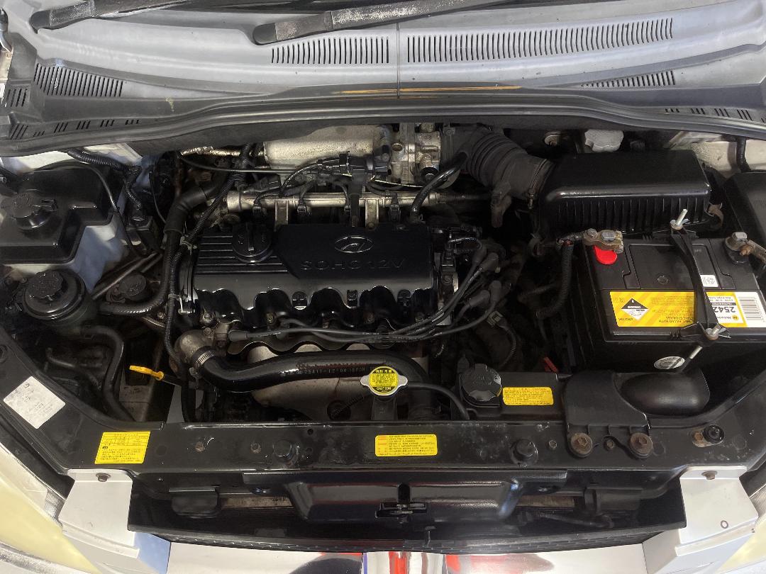 Photo '13' of Hyundai TB