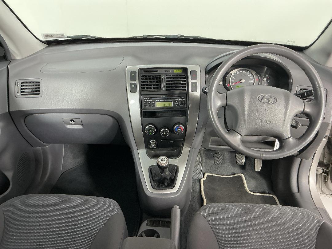 Photo '17' of Hyundai Tucson