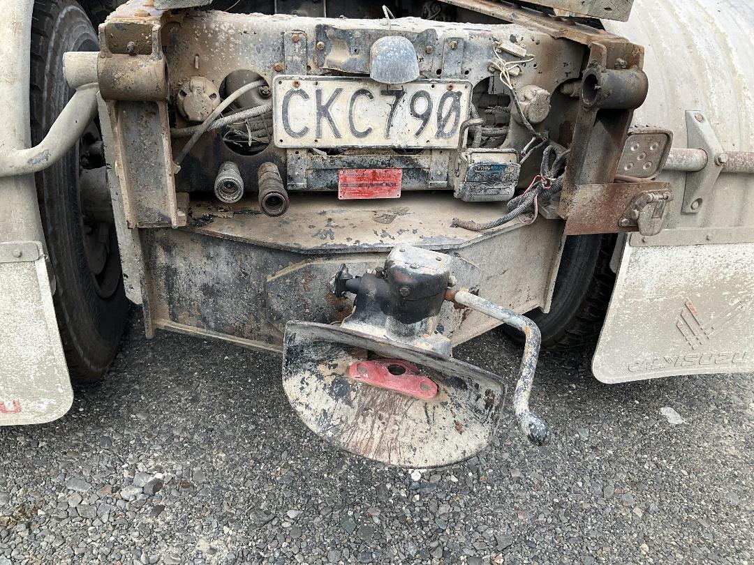 Photo '19' of Isuzu CXZ 400 GIGAMAX Cab Chassis