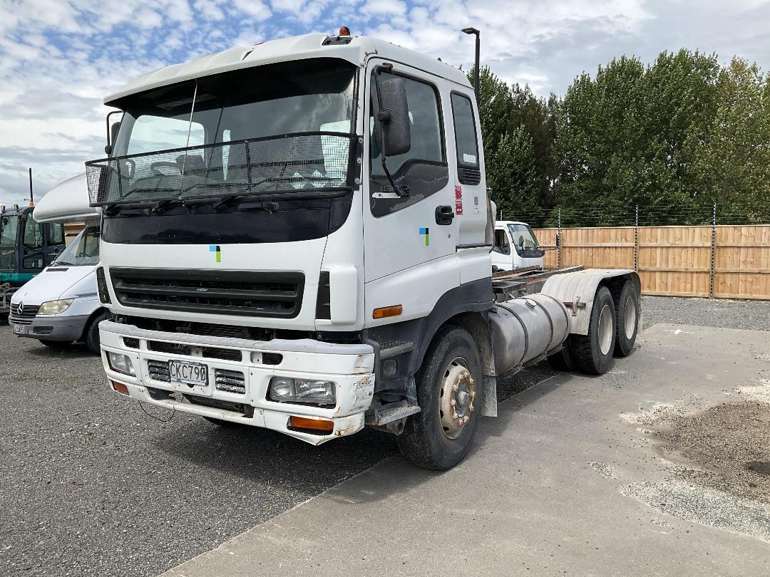 Photo '9' of Isuzu CXZ 400 GIGAMAX Cab Chassis