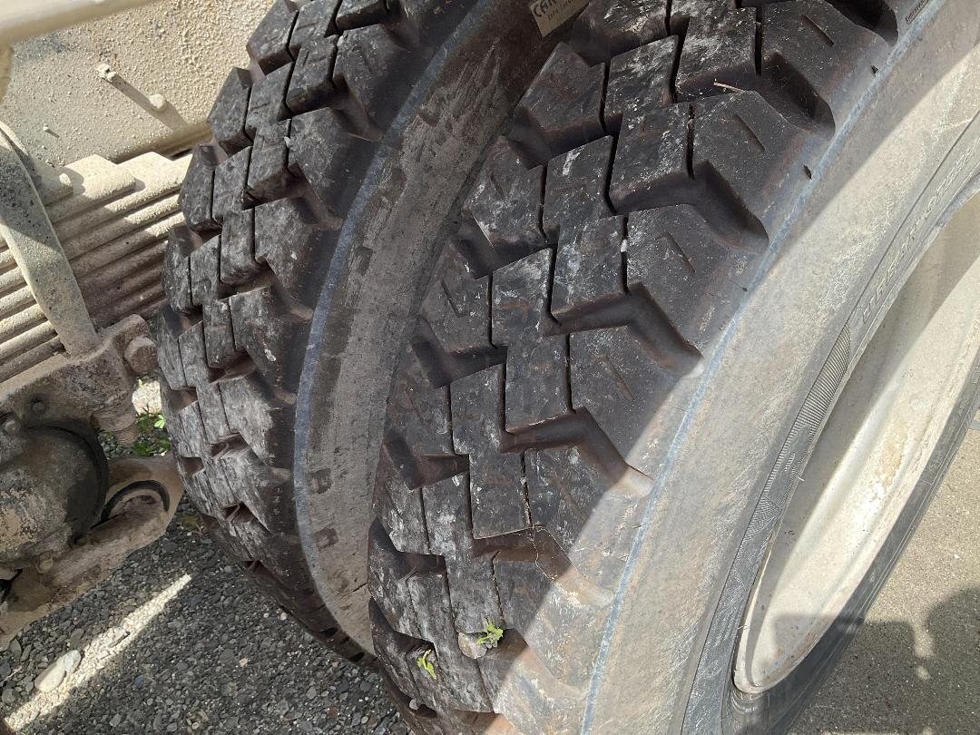 Photo '35' of Isuzu CXZ 400 GIGAMAX Cab Chassis