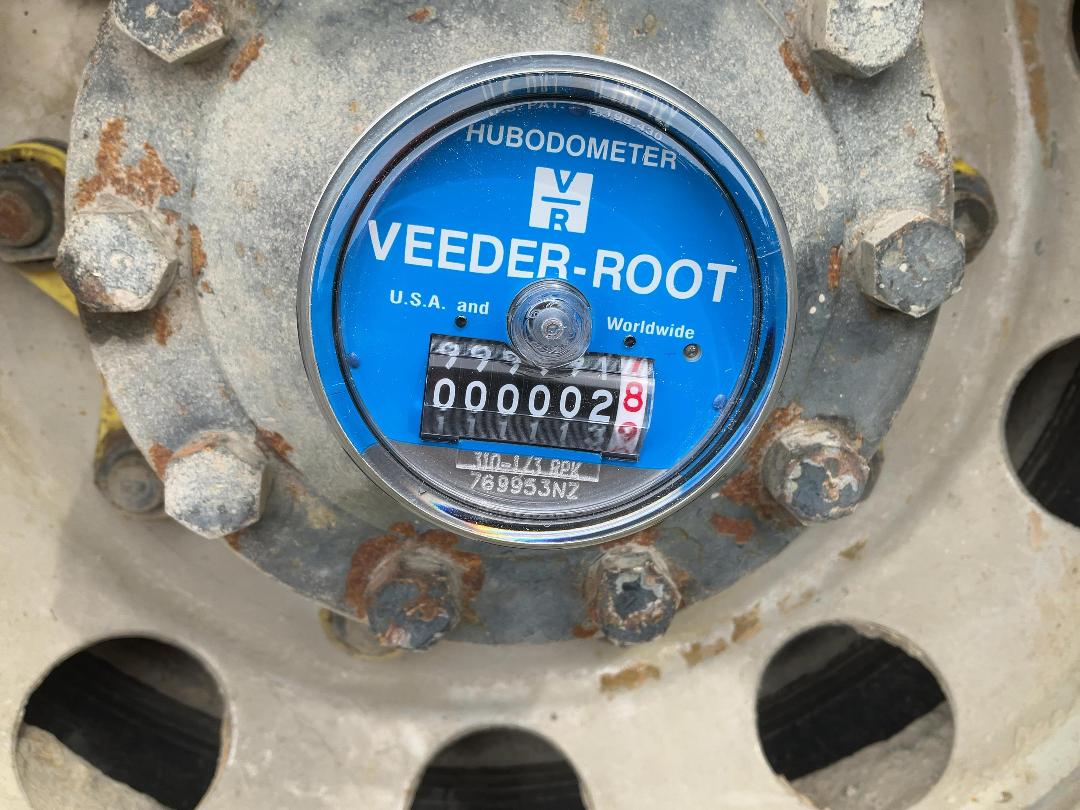 Photo '41' of Isuzu CXZ 400 GIGAMAX Cab Chassis