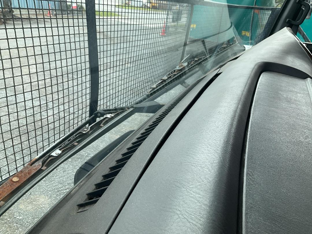 Photo '39' of Isuzu EXY Tractor Unit