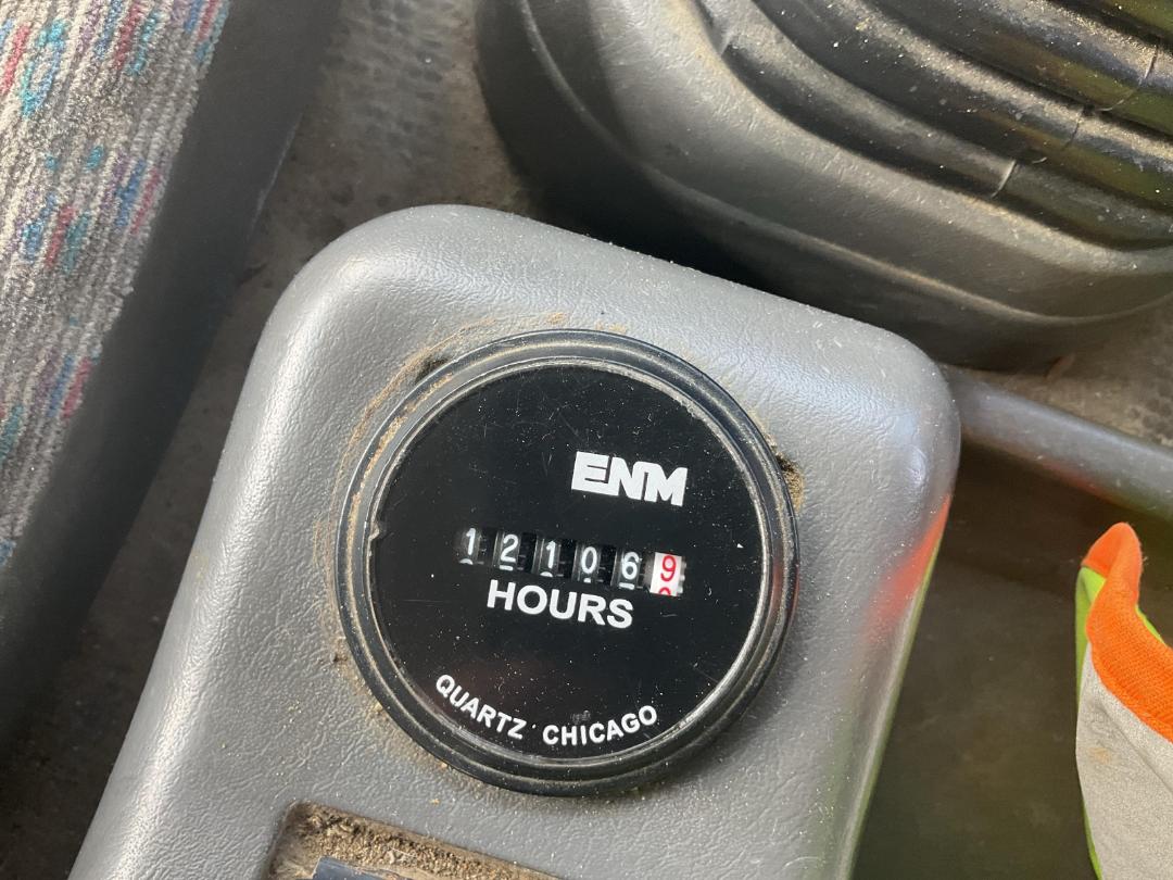 Photo '15' of Isuzu F SERIES FRR500F 4X2 TRUCK Traffic Management Photo '15' of Isuzu F SERIES FRR500F 4X2 TRUCK Traffic Management