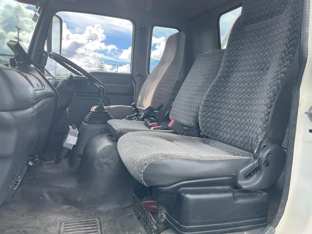 Photo '25' of Isuzu F SERIES FRR500F 4X2 TRUCK Traffic Management Photo '25' of Isuzu F SERIES FRR500F 4X2 TRUCK Traffic Management