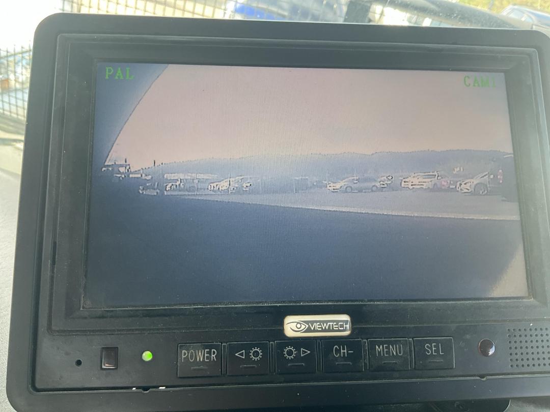 Photo '27' of Isuzu F SERIES FRR500F 4X2 TRUCK Traffic Management Photo '27' of Isuzu F SERIES FRR500F 4X2 TRUCK Traffic Management