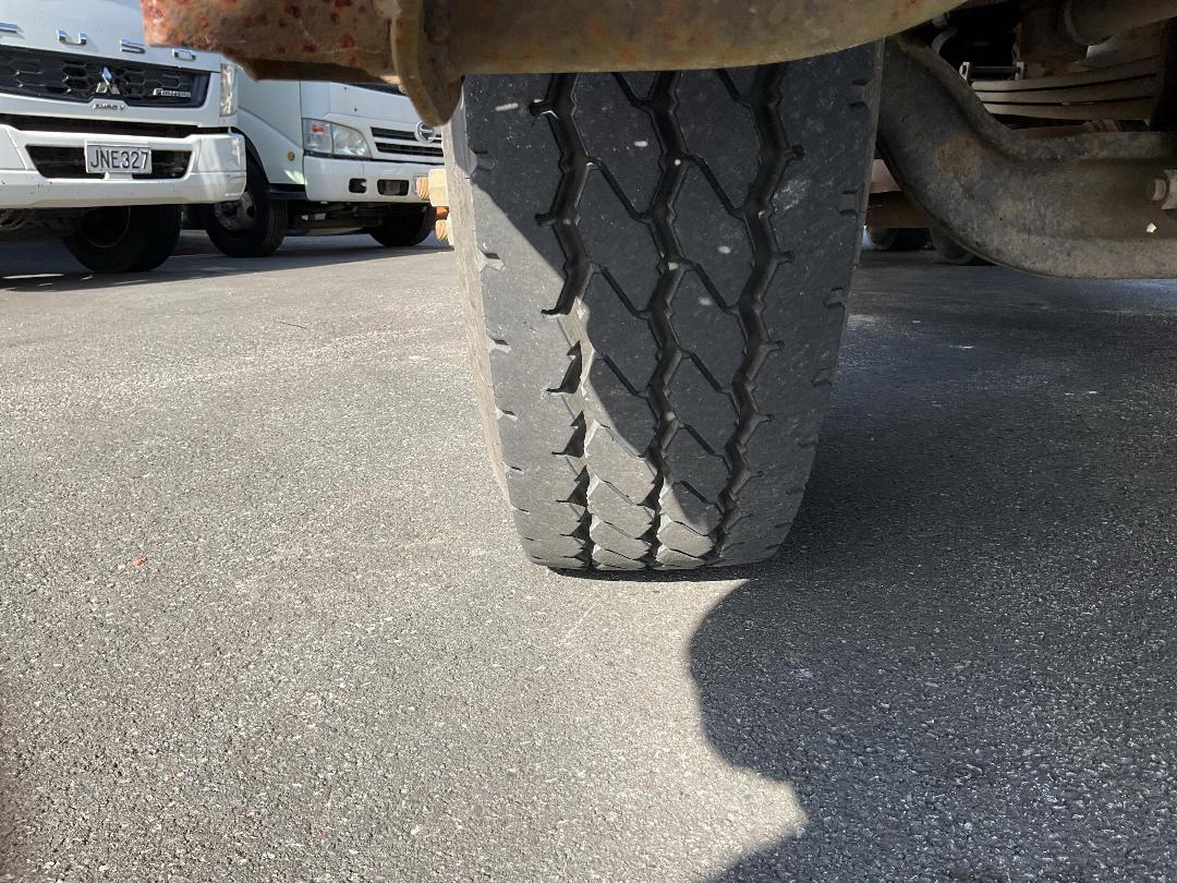 Photo '27' of Isuzu FVZ 1400P Flat Deck Crane