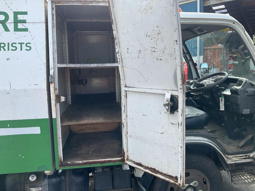 Photo '13' of Isuzu N Series NKR250S 4X2 TRUCK Agricultural Photo '13' of Isuzu N Series NKR250S 4X2 TRUCK Agricultural