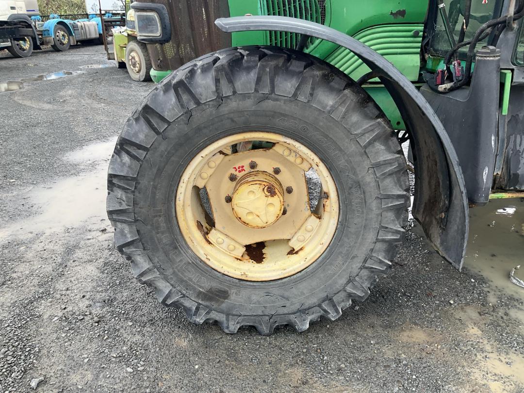 Photo '20' of John Deere 6420 Tractor
