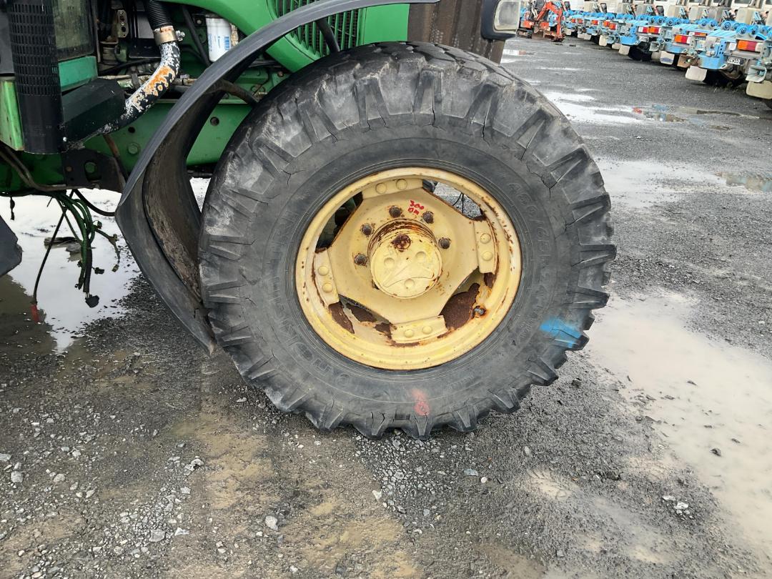 Photo '23' of John Deere 6420 Tractor