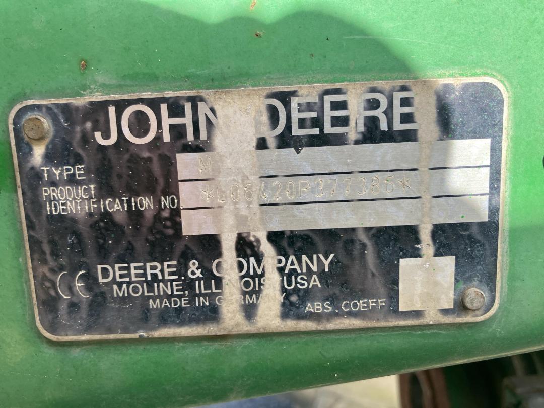 Photo '32' of John Deere 6420 Tractor