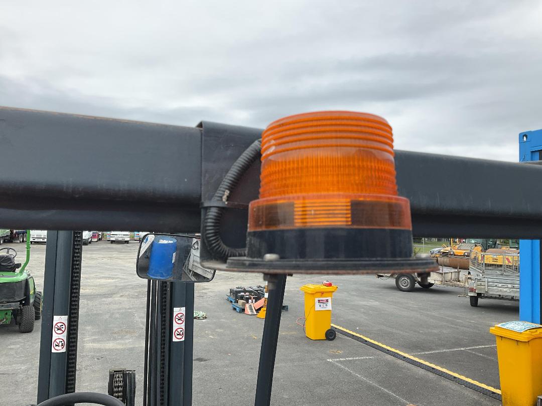 Photo '27' of Jungheinrich Forklift Forklift