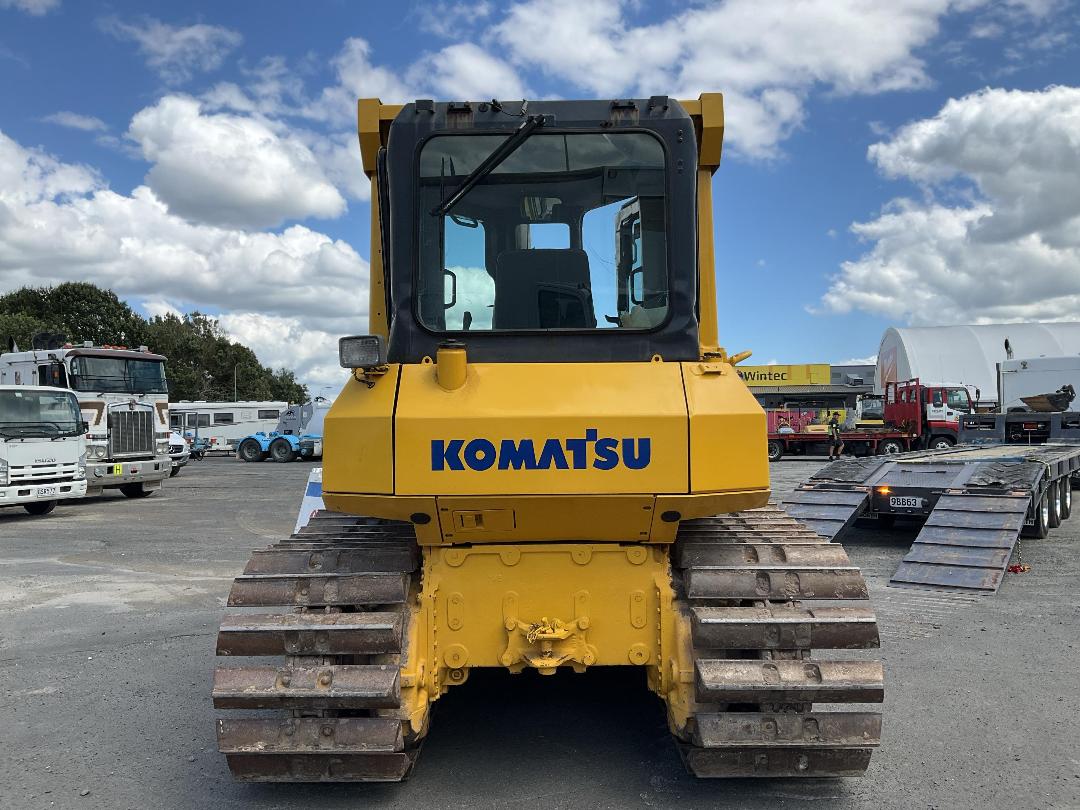 Photo '5' of Komatsu D41-6 Excavator