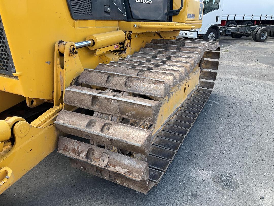 Photo '13' of Komatsu D41-6 Excavator