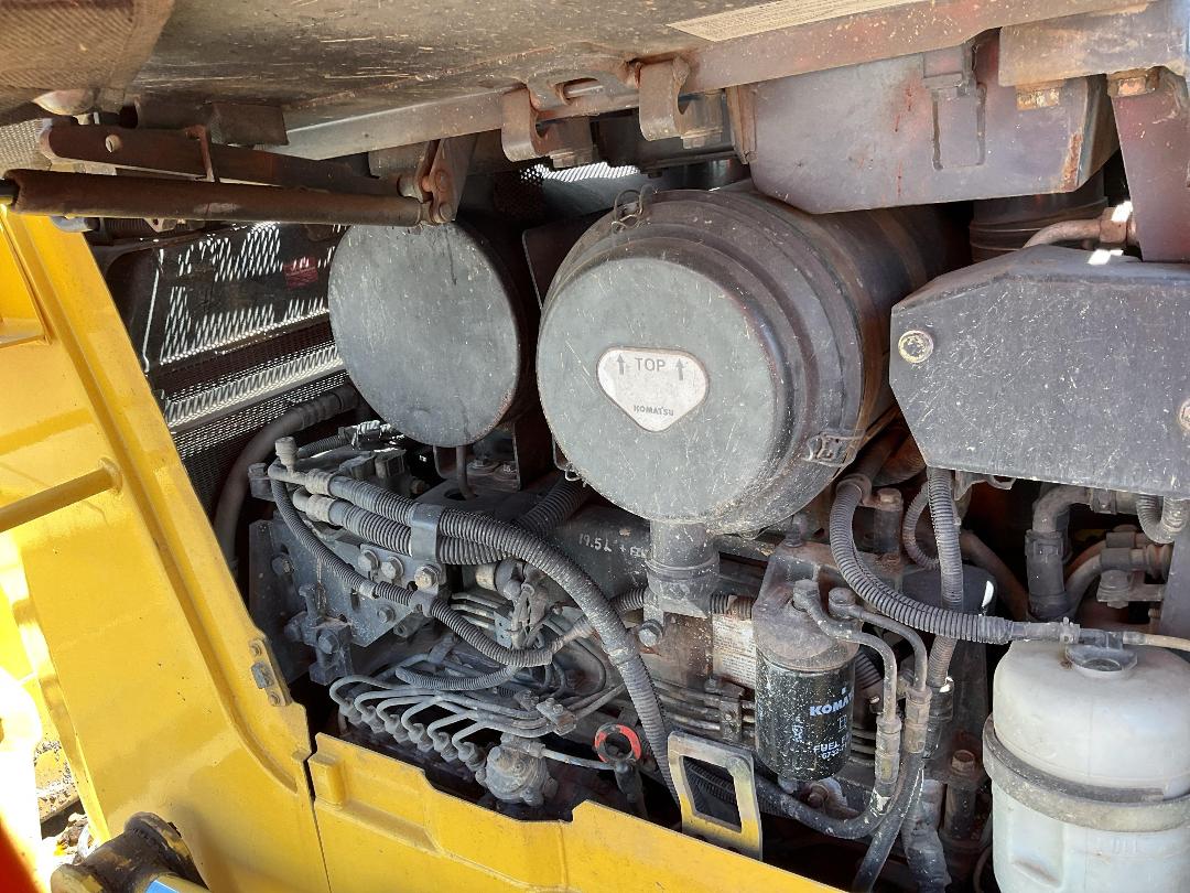 Photo '26' of Komatsu D41-6 Excavator