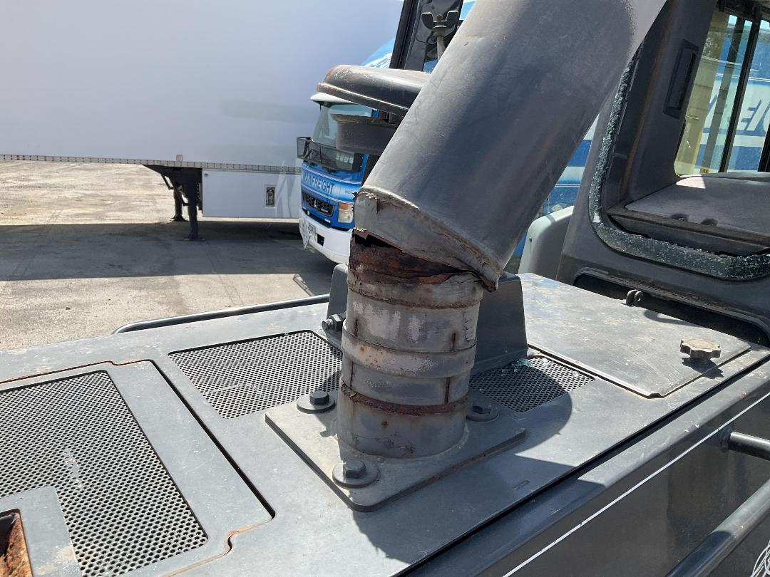 Photo '29' of Komatsu D41-6 Excavator