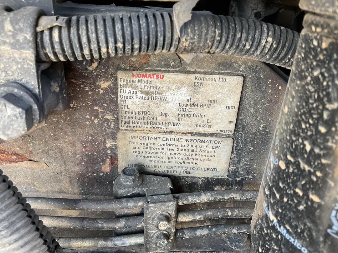 Photo '27' of Komatsu D41-6 Excavator