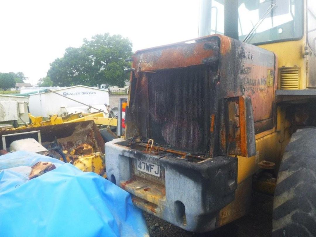 Photo '9' of Komatsu WA100 Wheel Loader