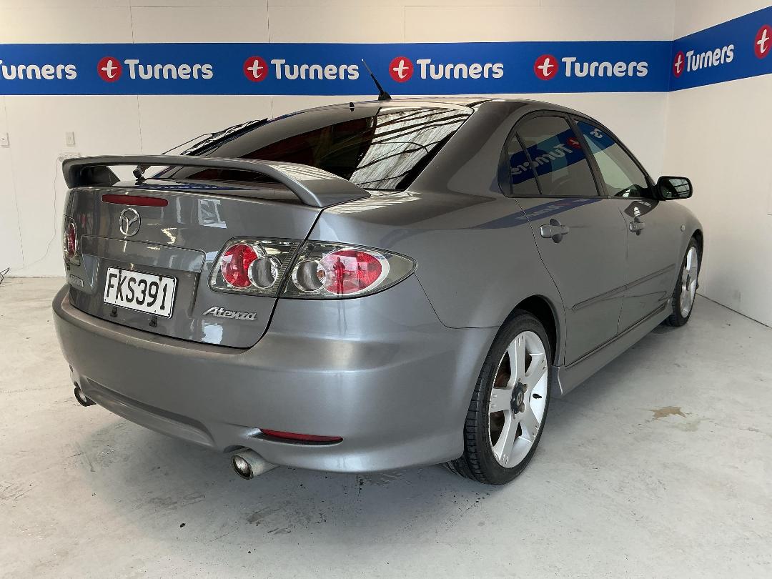 Photo '7' of Mazda Atenza