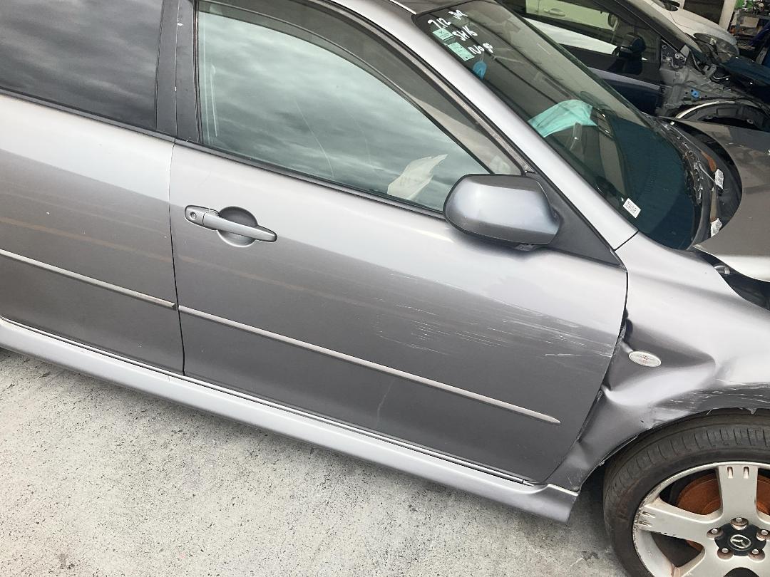 Photo '3' of Mazda Atenza