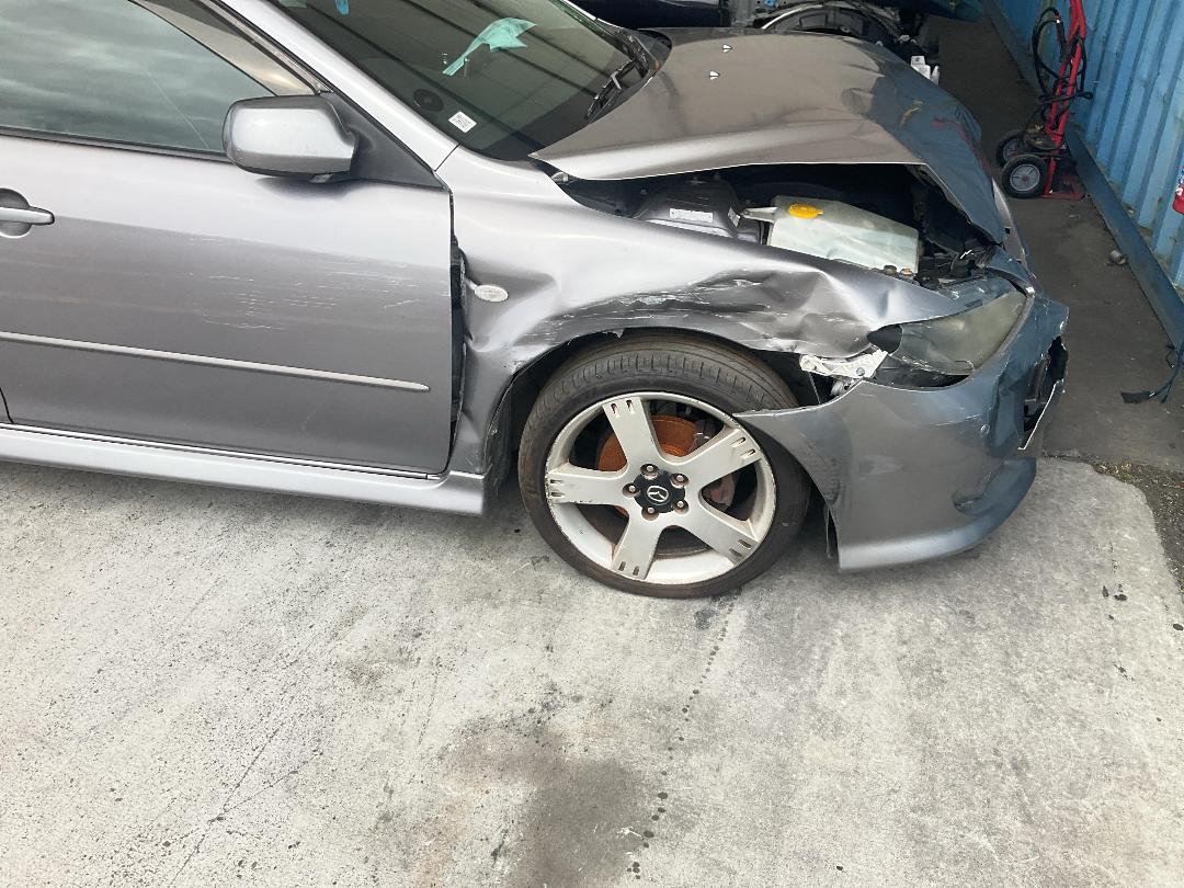 Photo '2' of Mazda Atenza