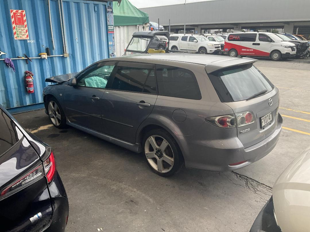 Photo '9' of Mazda Atenza