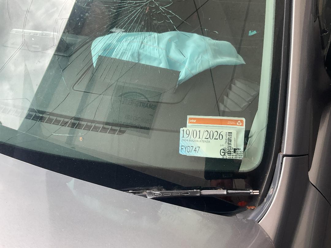 Photo '23' of Mazda Atenza