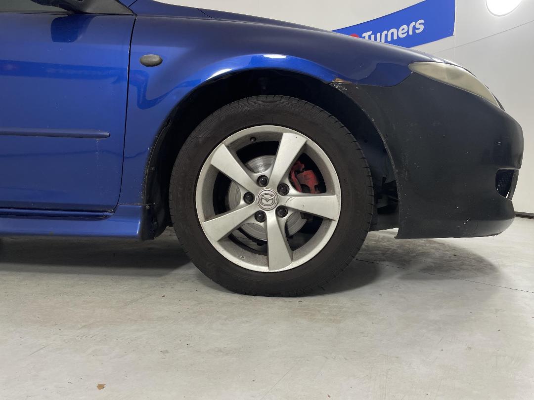 Photo '7' of Mazda Atenza