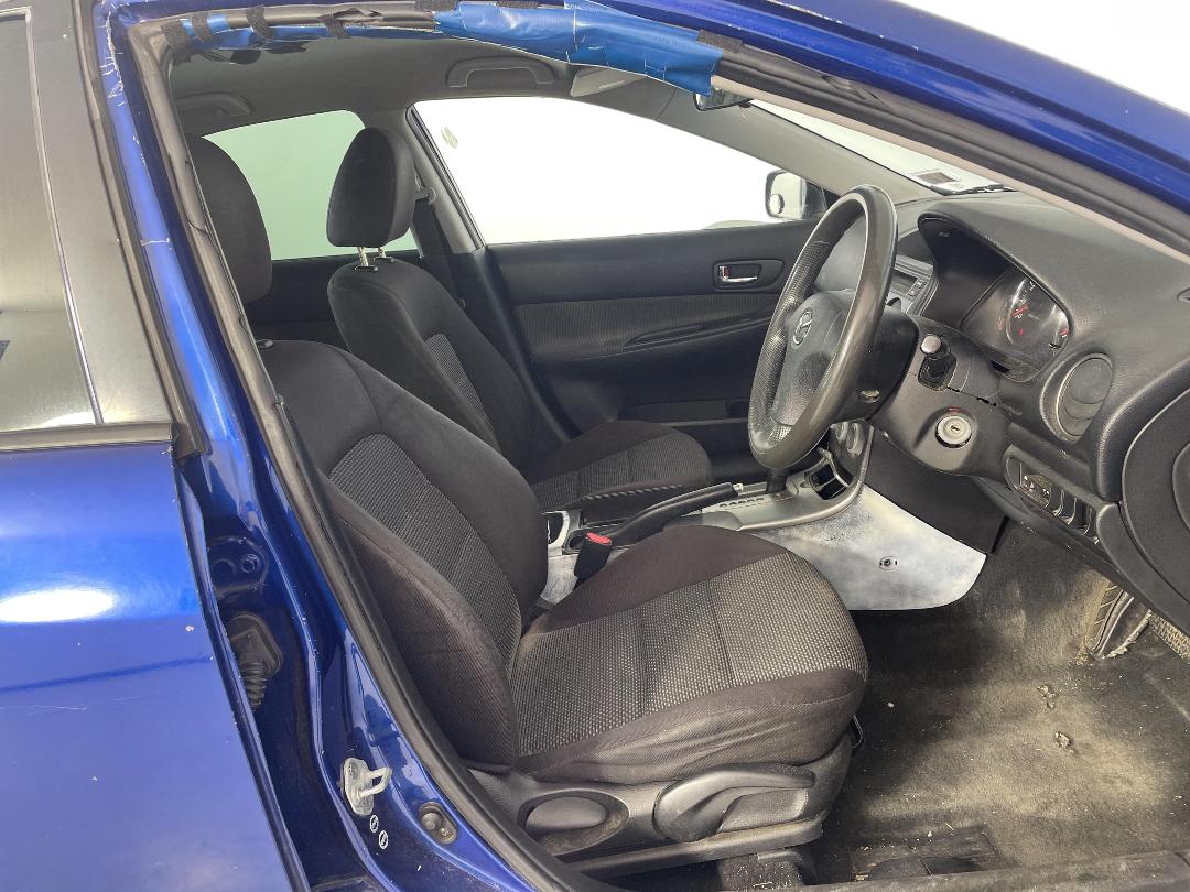 Photo '14' of Mazda Atenza