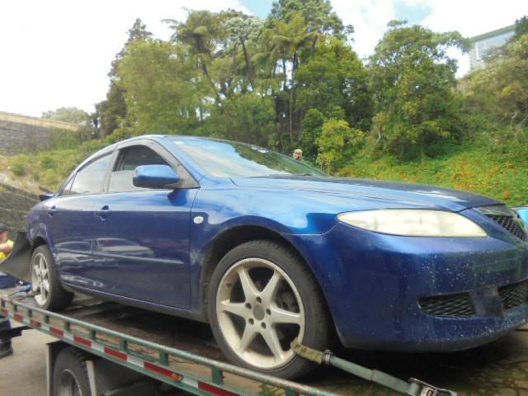 Photo '2' of Mazda Atenza