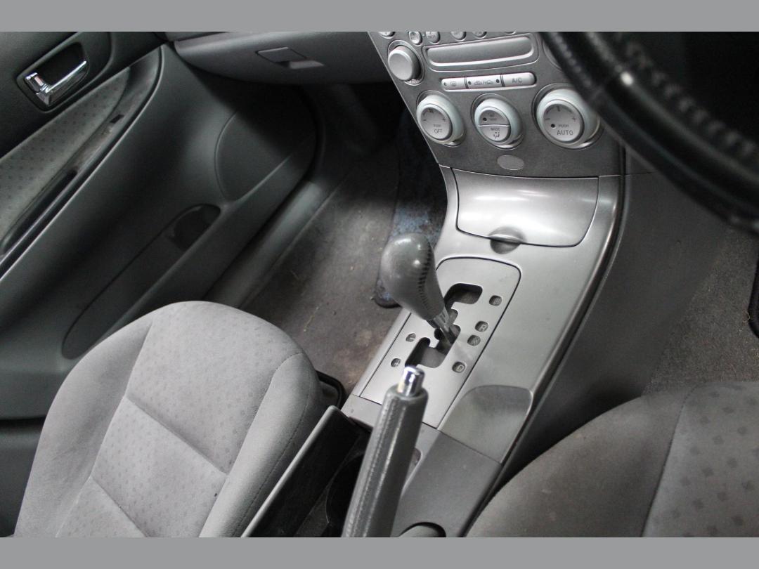 Photo '10' of Mazda Atenza