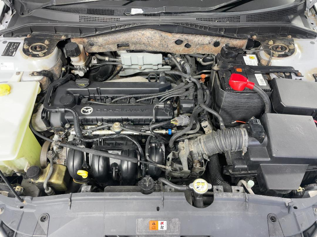 Photo '13' of Mazda Atenza