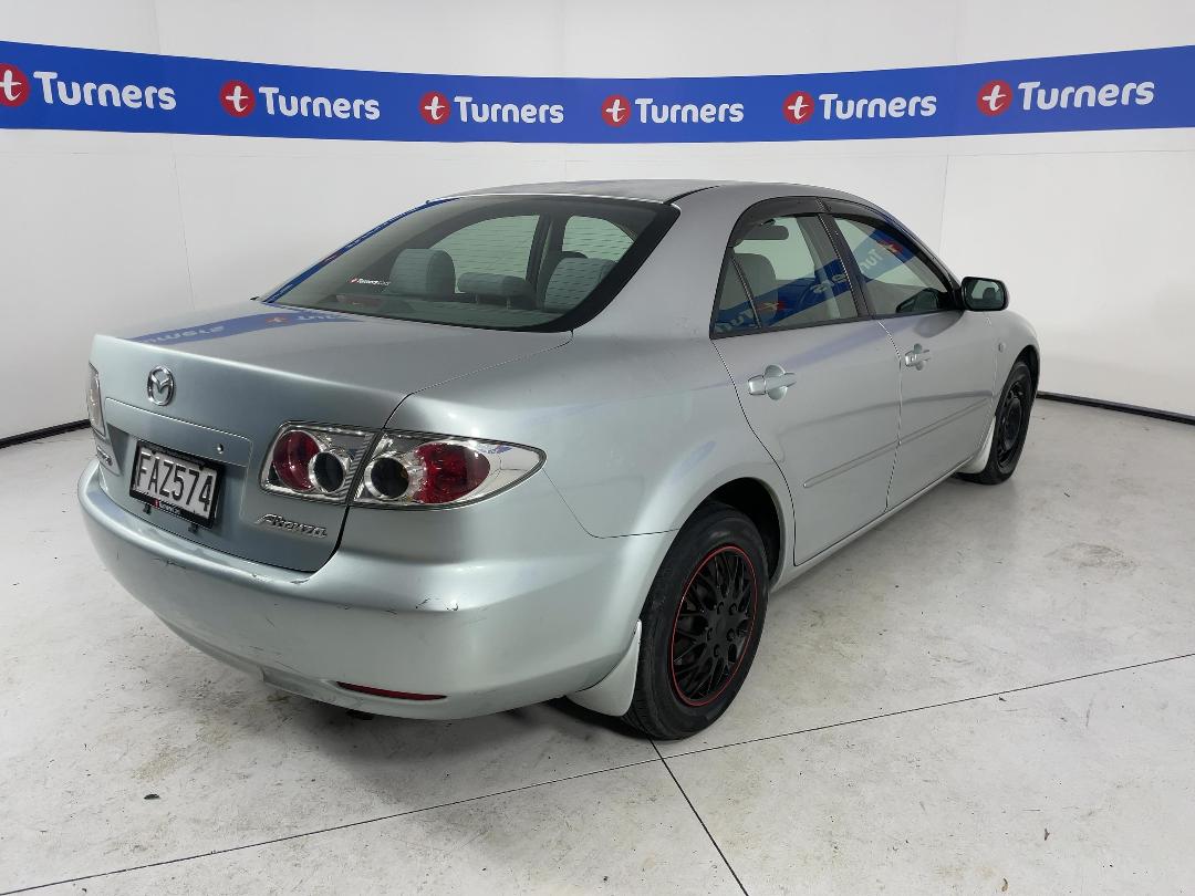 Photo '7' of Mazda Atenza