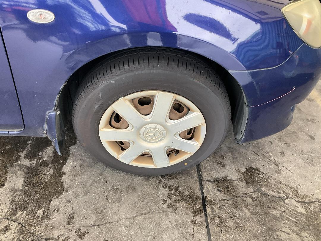 Photo '2' of Mazda Axela Photo '2' of Mazda Axela