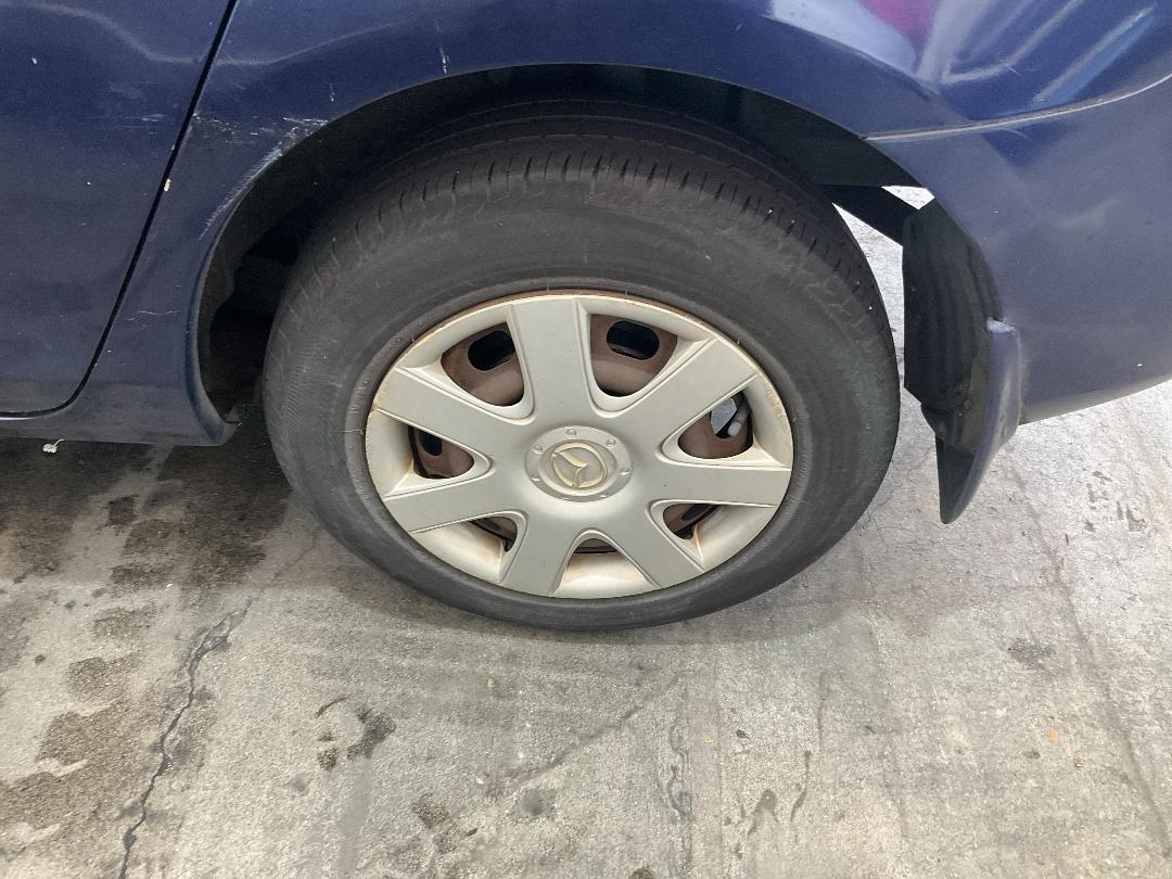 Photo '13' of Mazda Axela Photo '13' of Mazda Axela