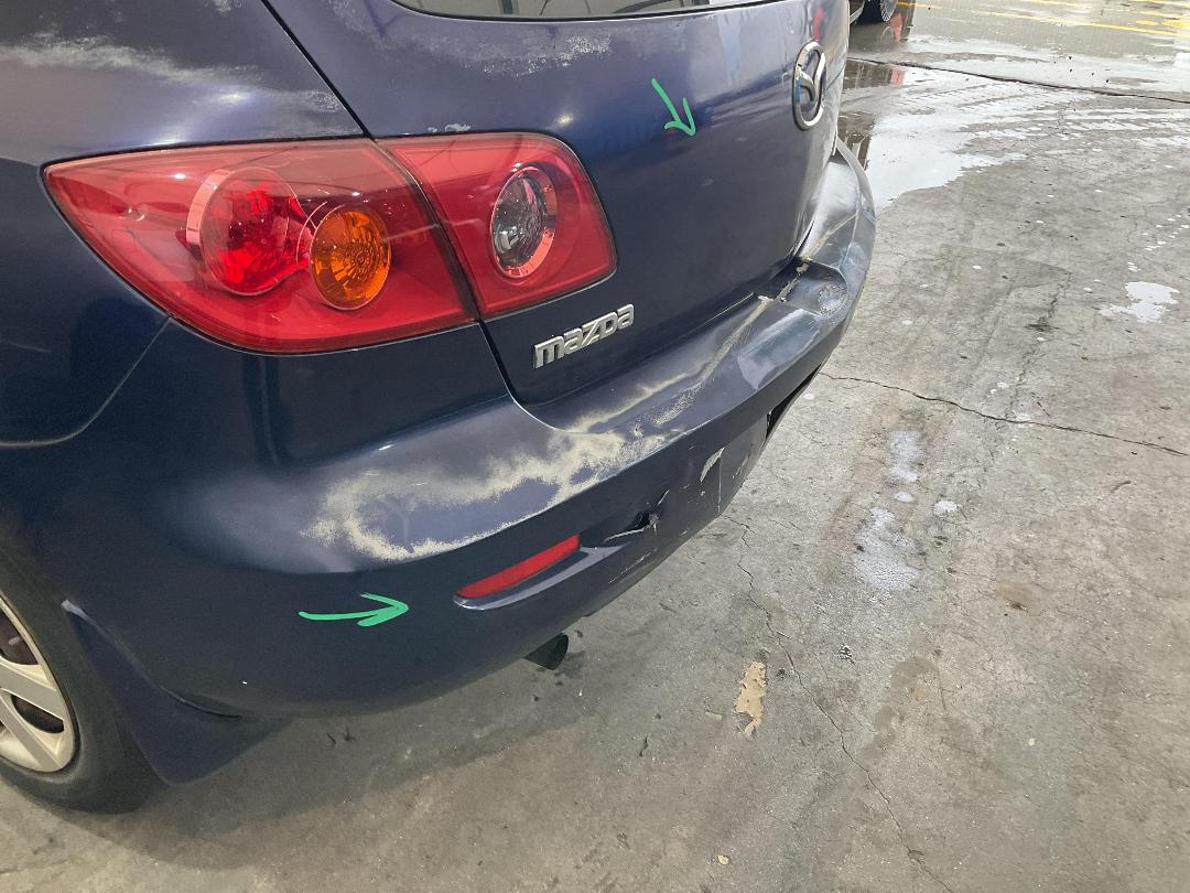 Photo '15' of Mazda Axela Photo '15' of Mazda Axela