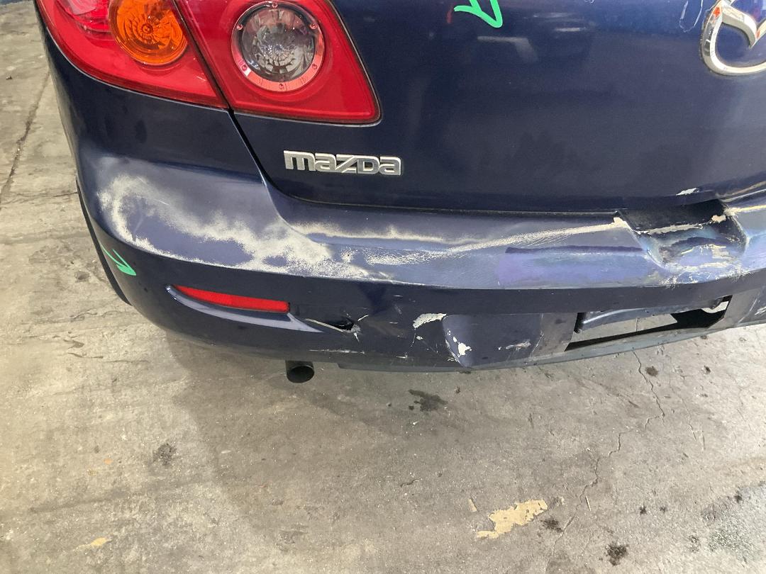 Photo '18' of Mazda Axela Photo '18' of Mazda Axela