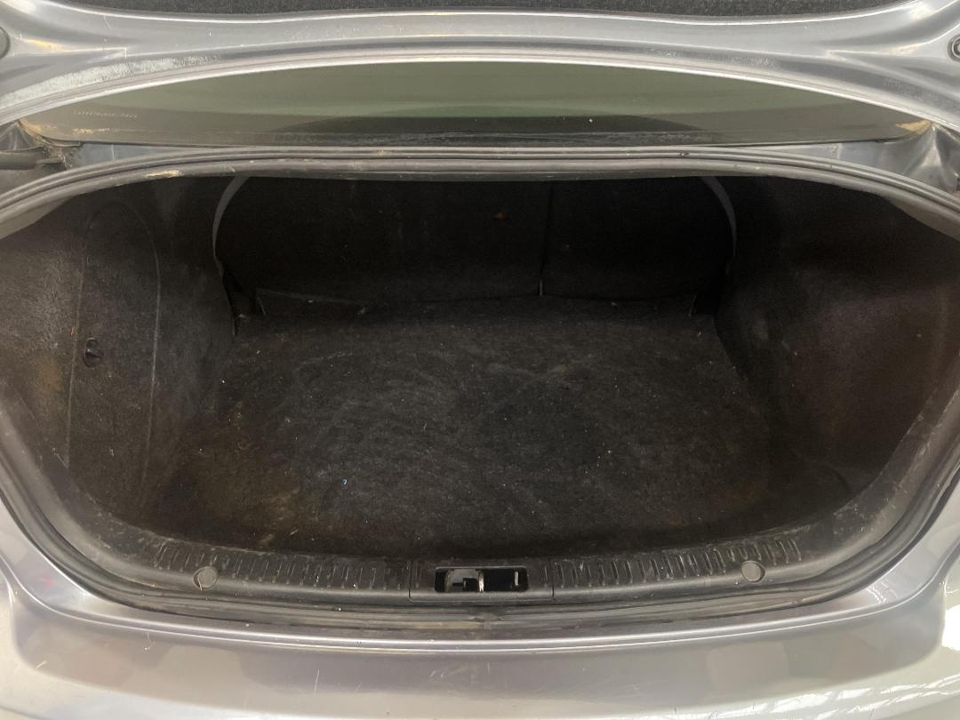 Photo '14' of Mazda Axela Photo '14' of Mazda Axela