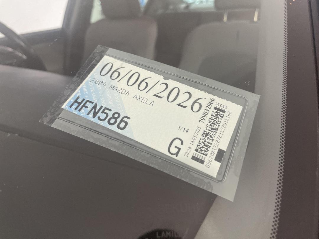 Photo '33' of Mazda Axela Photo '33' of Mazda Axela