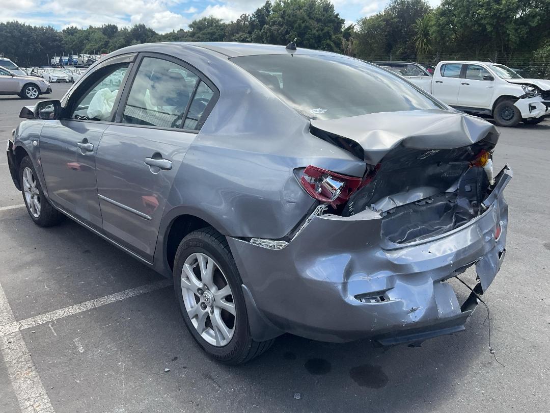 Photo '5' of Mazda Axela 1500 Photo '5' of Mazda Axela 1500