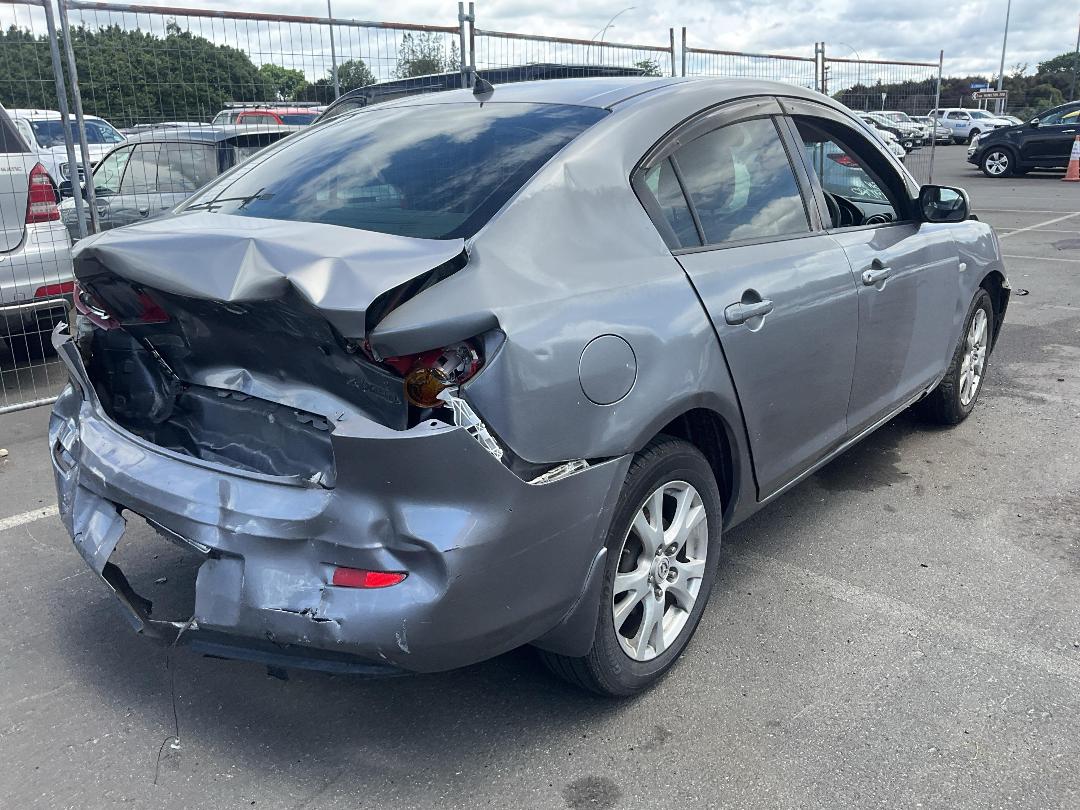 Photo '3' of Mazda Axela 1500 Photo '3' of Mazda Axela 1500