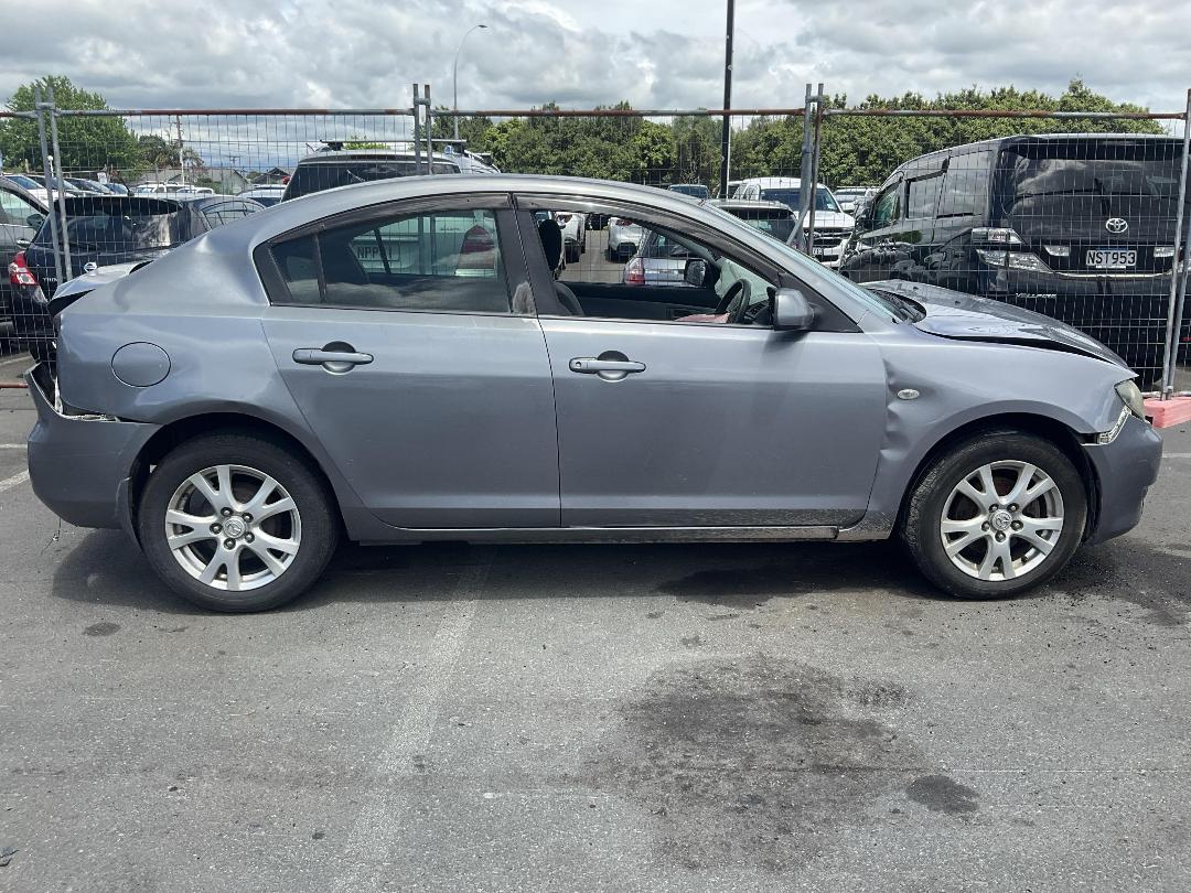 Photo '2' of Mazda Axela 1500 Photo '2' of Mazda Axela 1500