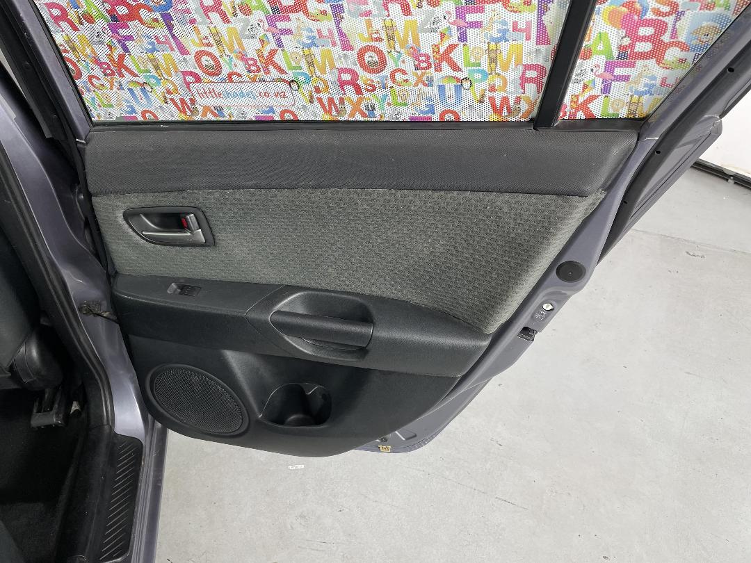 Photo '19' of Mazda Axela Photo '19' of Mazda Axela