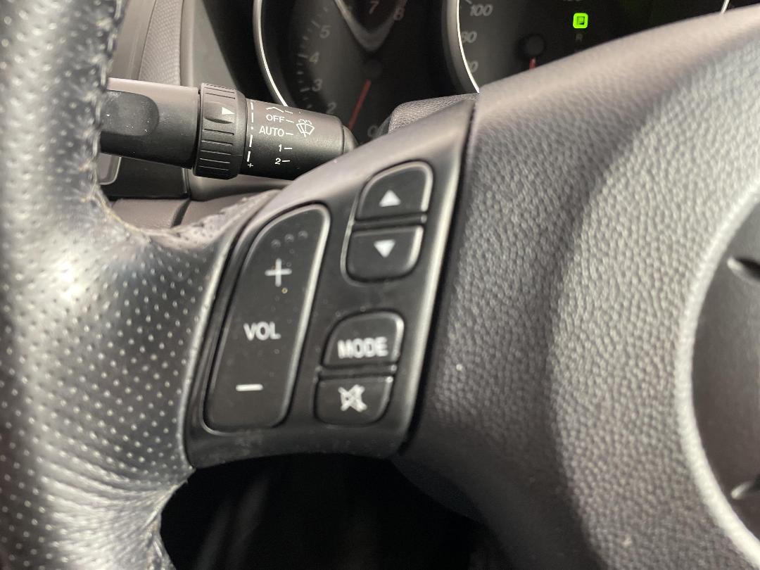 Photo '25' of Mazda Axela Photo '25' of Mazda Axela