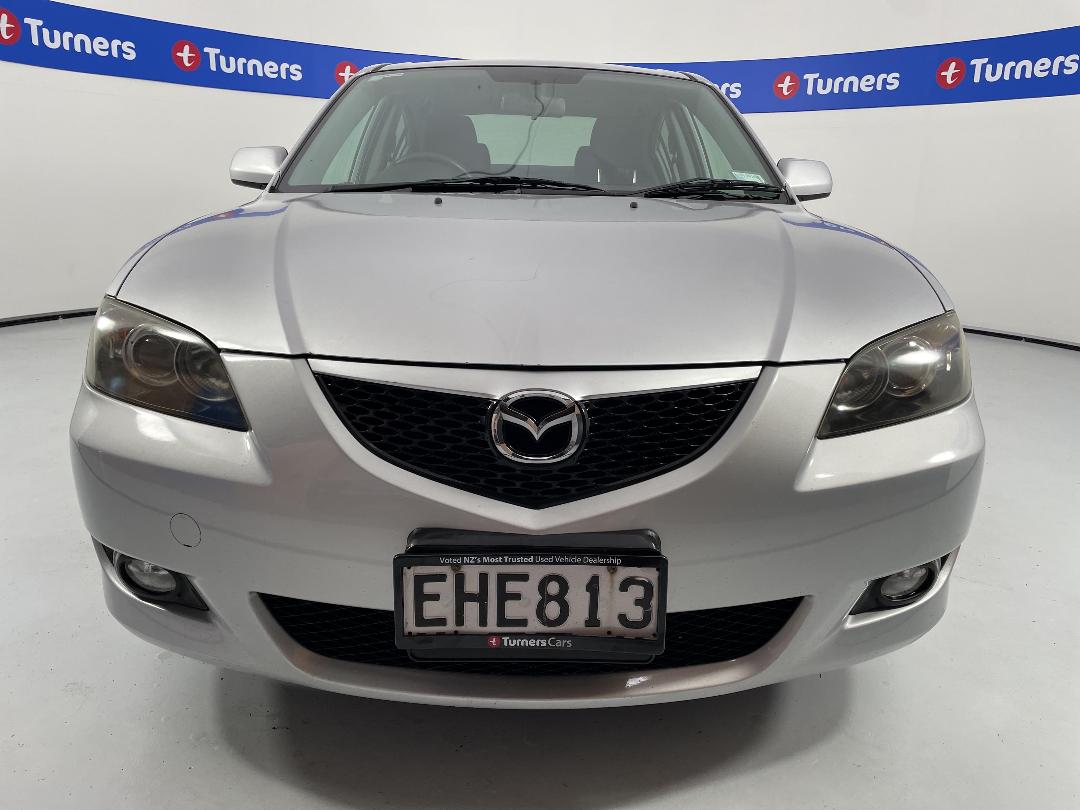 Photo '2' of Mazda Axela Photo '2' of Mazda Axela